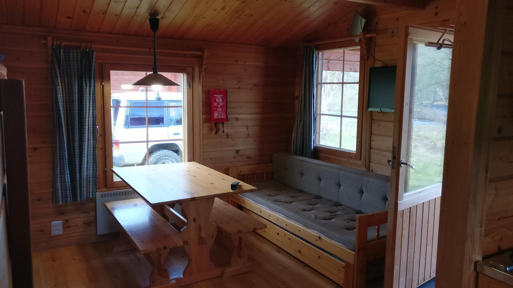 Hotel Vetsituvat Utsjoki Esterno foto